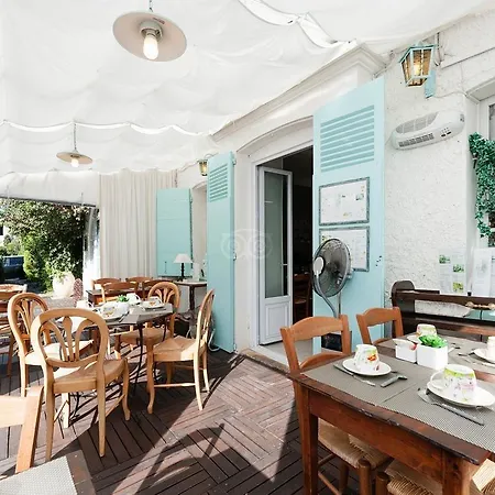 Le Pre Catelan 3* ז'ואן-לה-פינס