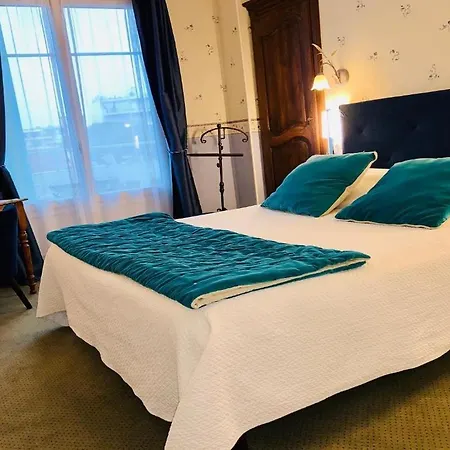 Le Pre Catelan Отель 3*