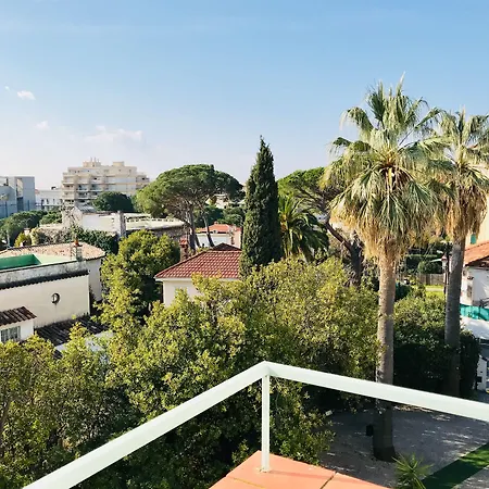 Le Pre Catelan 3* ז'ואן-לה-פינס