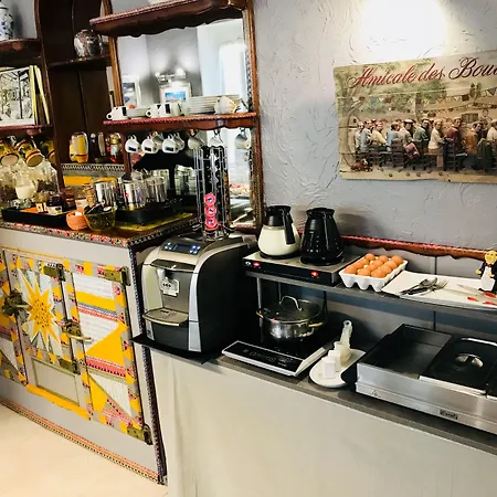 Le Pre Catelan מלון ז'ואן-לה-פינס