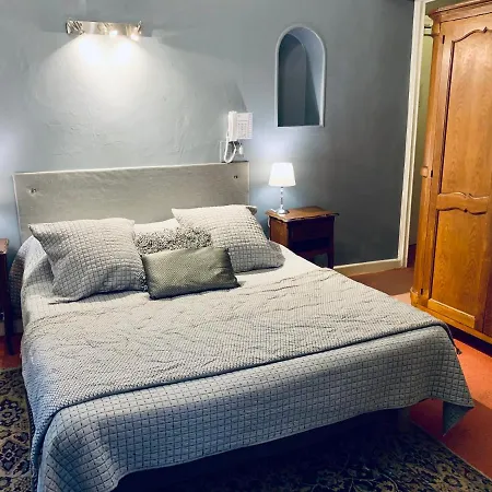 Le Pre Catelan 3* Жуан-ле-Пен