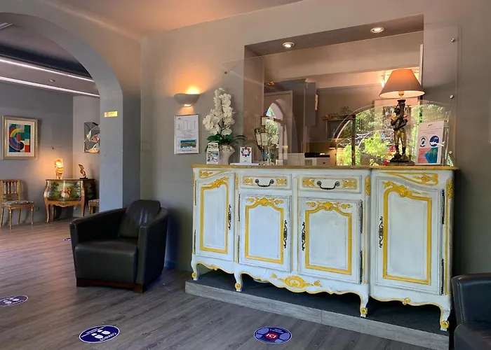 酒店 Le Pre Catelan 胡安莱潘