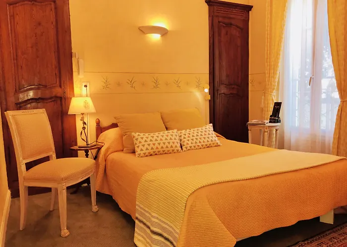 Le Pre Catelan 胡安莱潘