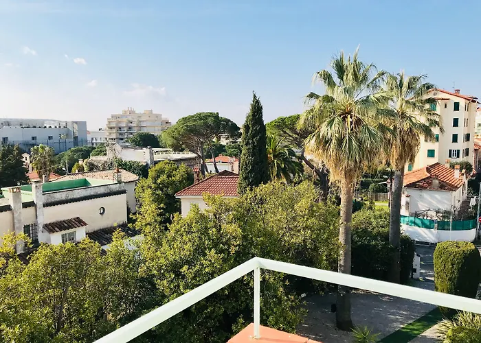 Le Pre Catelan 3* 胡安莱潘